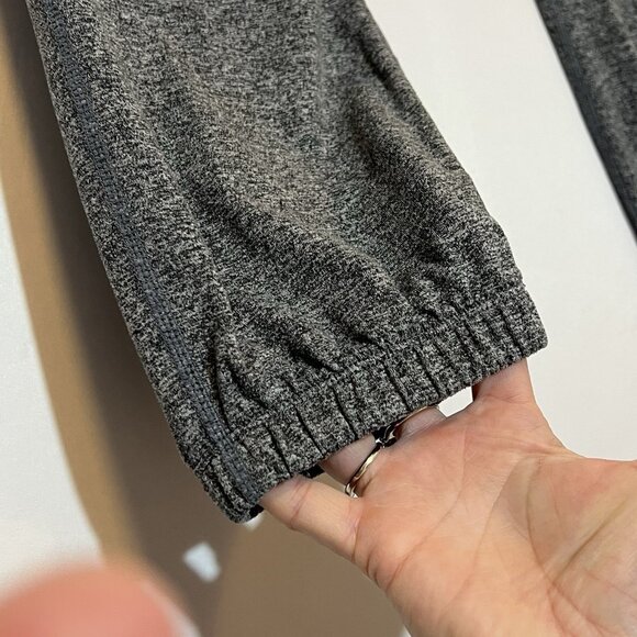 Vuori Performance Women’s Jogger The Rise The Shine Medium Size Gray Pockets - Picture 14 of 15